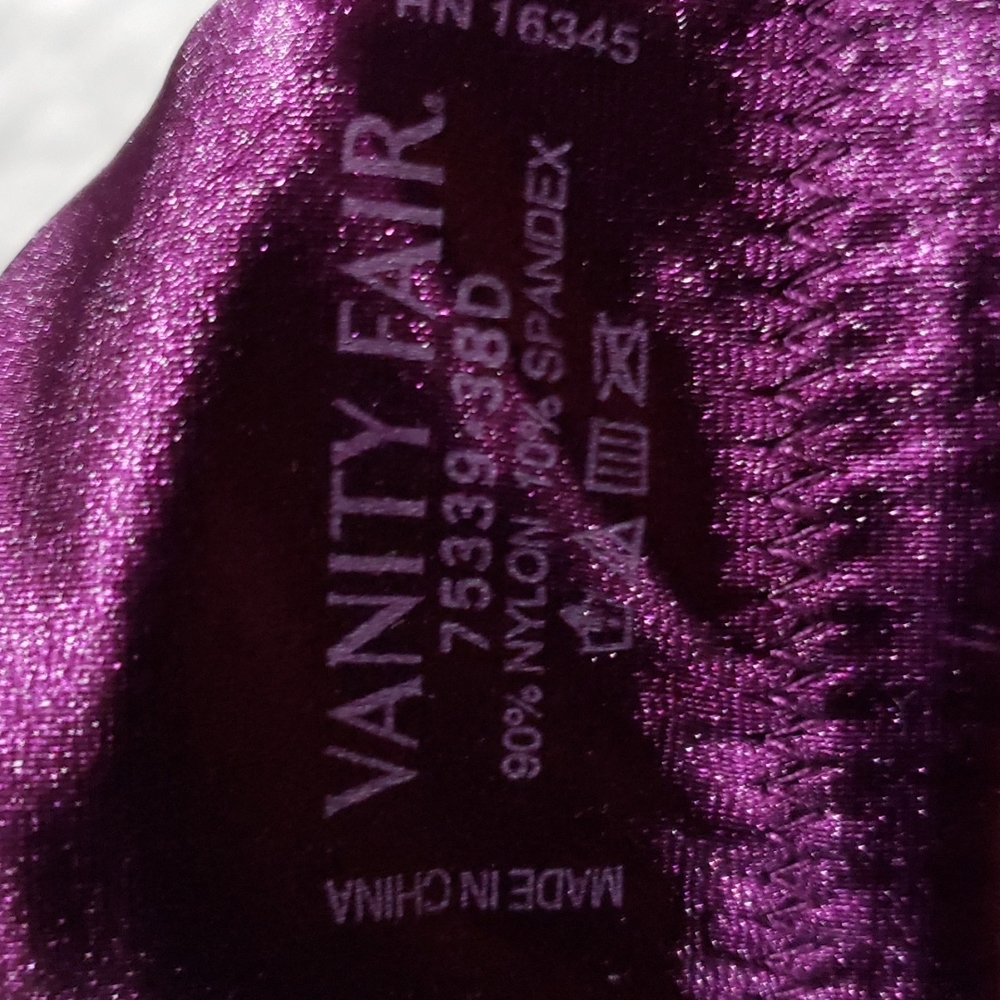 Vanity Fair Bra 38D Front closure - Picture 3 of 3